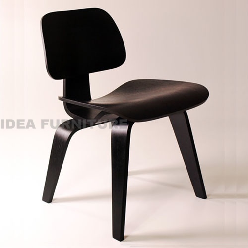 Eames plywood dining chair