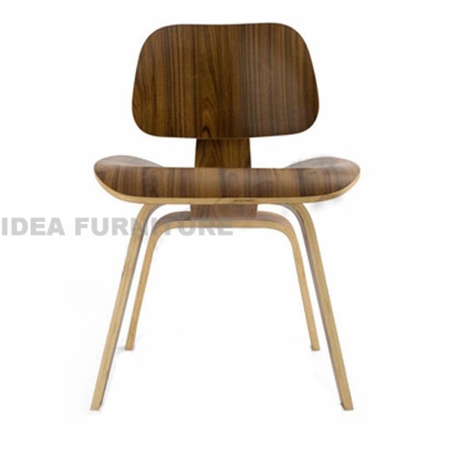 Eames plywood dining chair