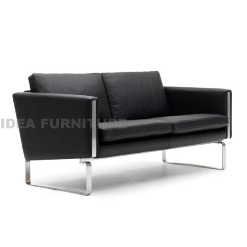 Hans Wegner CH102 2 Seater Sofa