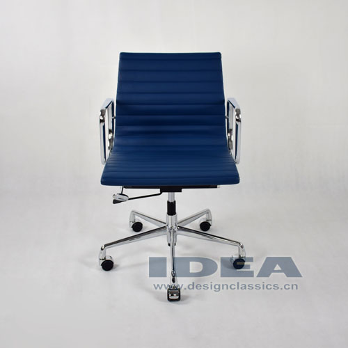 Eames Aluminum Office Chair Blue